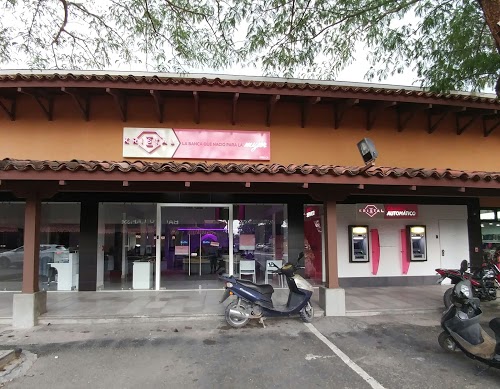 Foto de Kristal Banco Nacional Para Mujer