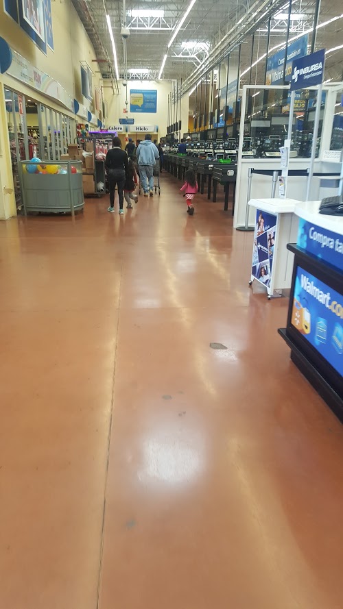 Foto de Atm/Cajero Bancomer Walmart Parral