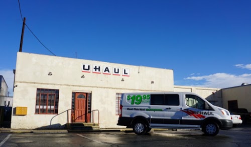 Foto de U-Haul Moving & Storage of Pomona East