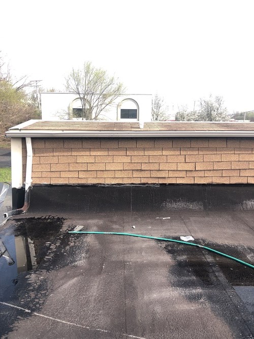Foto de McKinley Roofing Company - Roofing Contractors